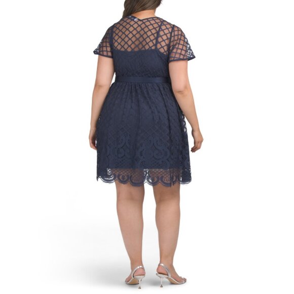 ESTELLE Navy Plus Catalina Lace Midi Dress - Picture 2 of 2